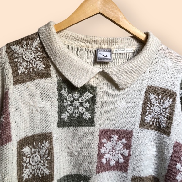 Vintage 90s Jantzen Classics Embroidered Snowflake Checkered Collared Sweater - Picture 7 of 11